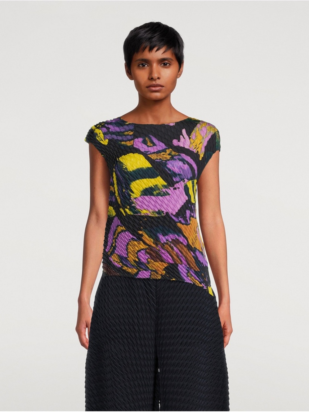 ISSEY MIYAKE Bathing Pleats Top